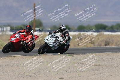 media/Oct-13-2025-Moto Forza (Mon) [[a66d839500]]/3-B Group/Session 3 (Turn 16)/